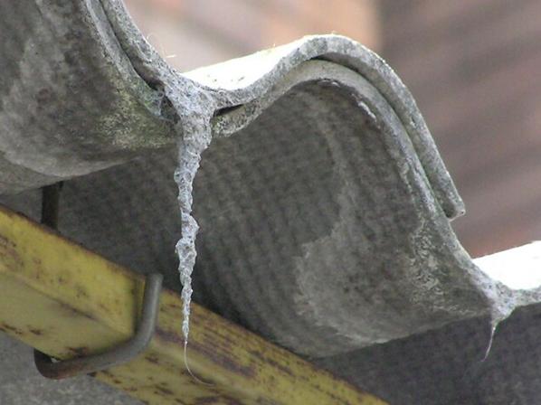 EBIO Azbesztcement hullámlemez bomlása